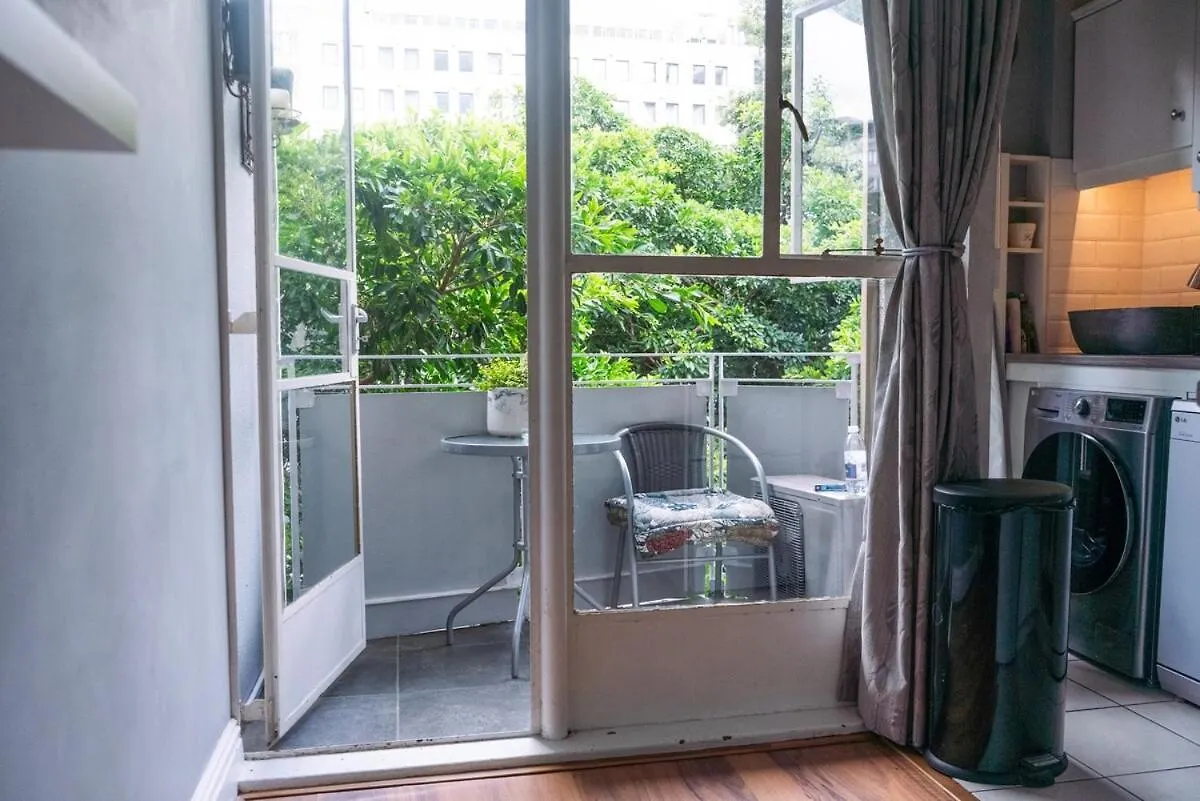 Hyde Park Bachelor, Cape Town City Centre Daire